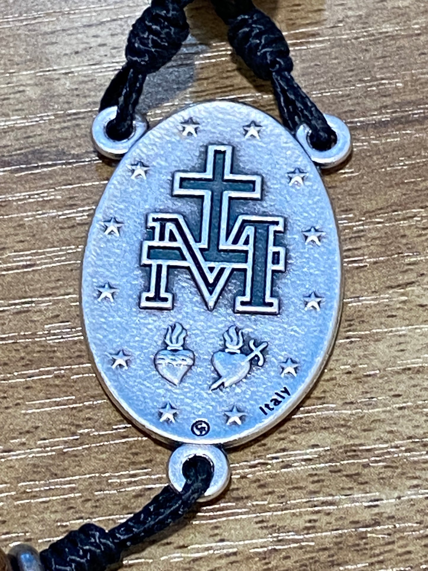 Kevlar cord - Miraculous Medal - Black Cord and Wood Beads
