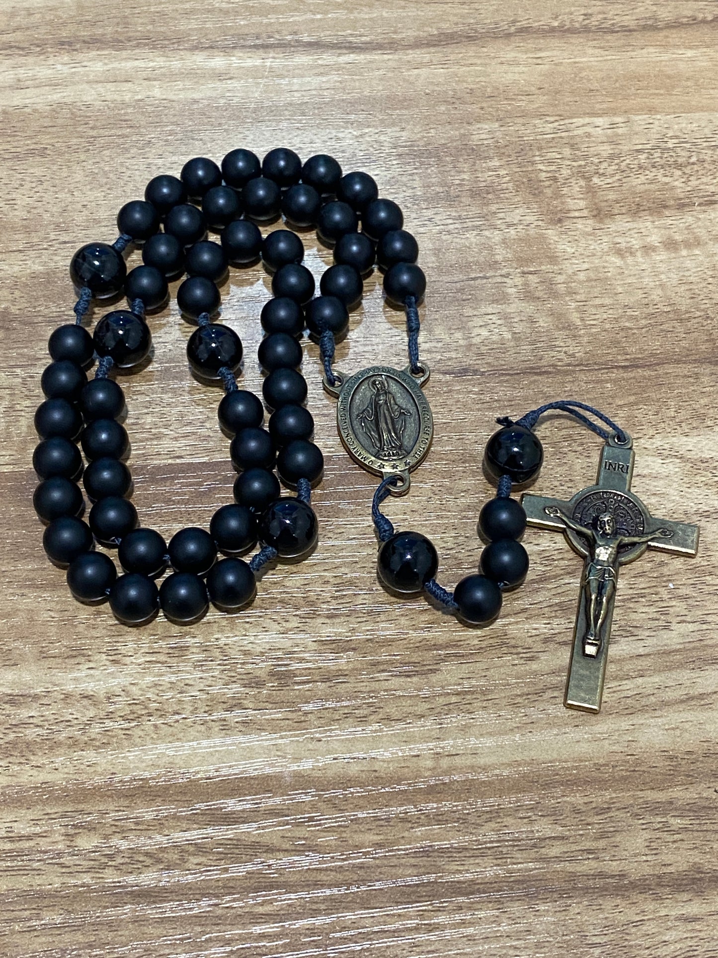 Kevlar cord - Miraculous Medal - Black Cord and Onyx Beads