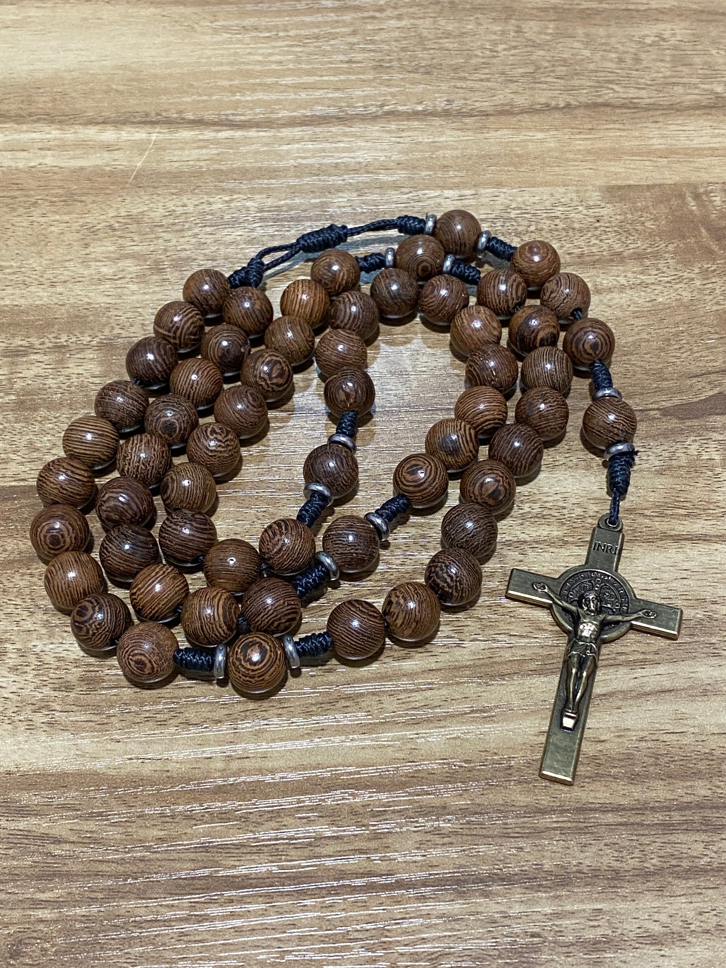 Kevlar cord - Black Cord and Wood Beads