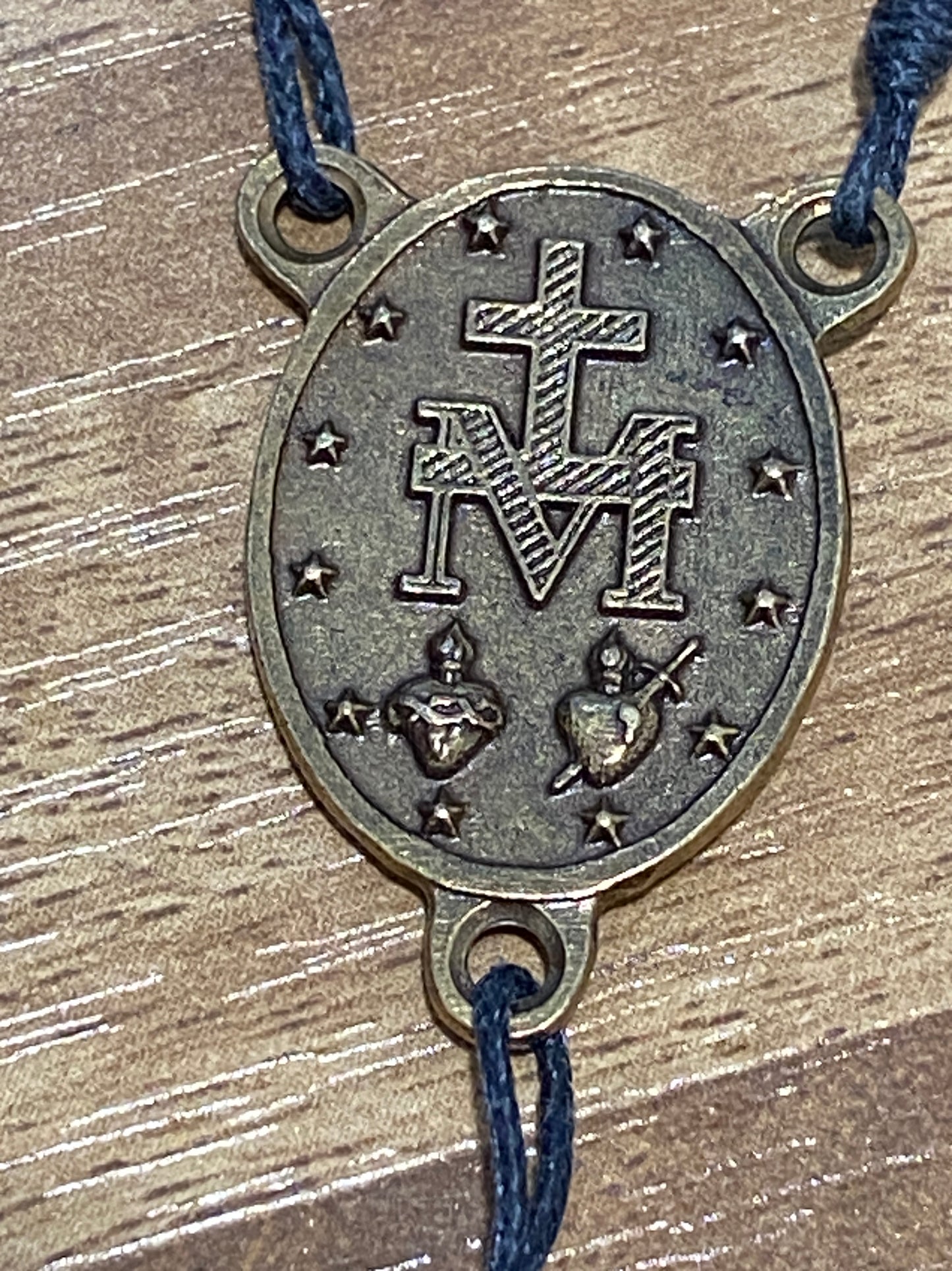 Kevlar cord - Miraculous Medal - Black Cord and Onyx Beads