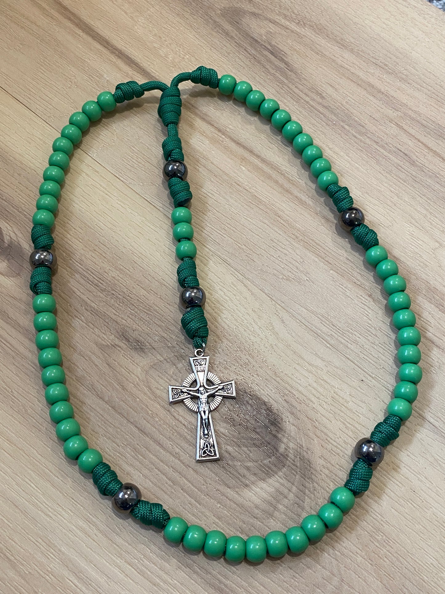 Paracord Rosary - Green cord and green beads - acrylic beads