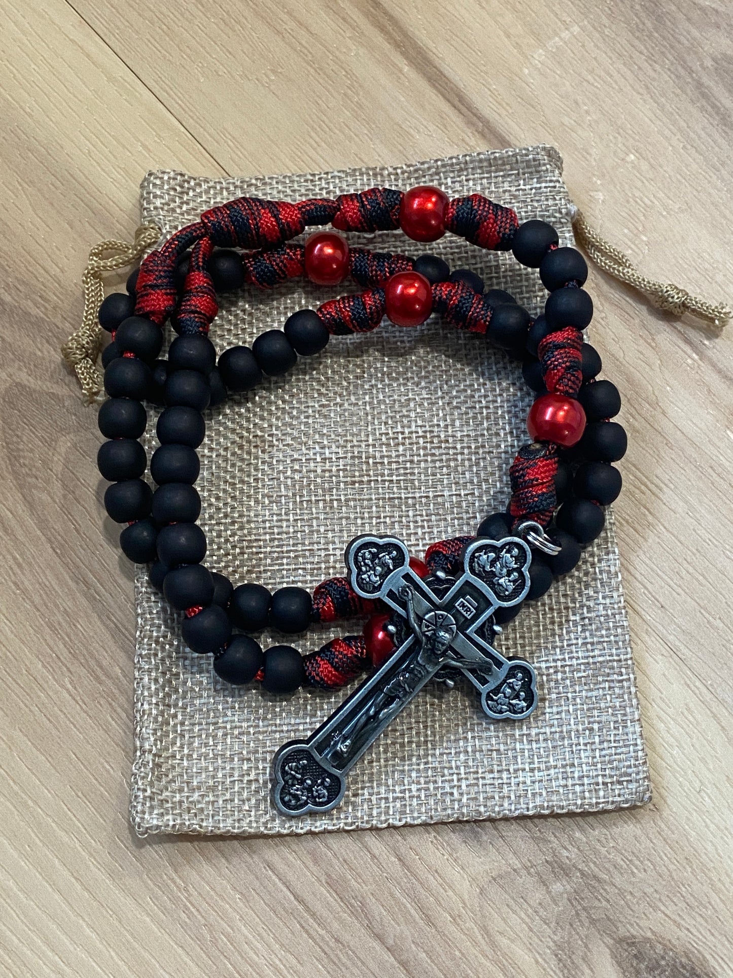 Paracord Rosary - Red and Black and Matte Black Beads - acrylic beads