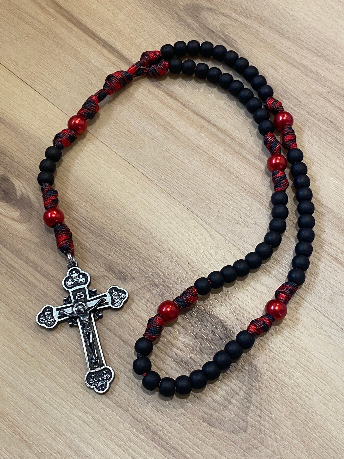 Paracord Rosary - Red and Black and Matte Black Beads - acrylic beads