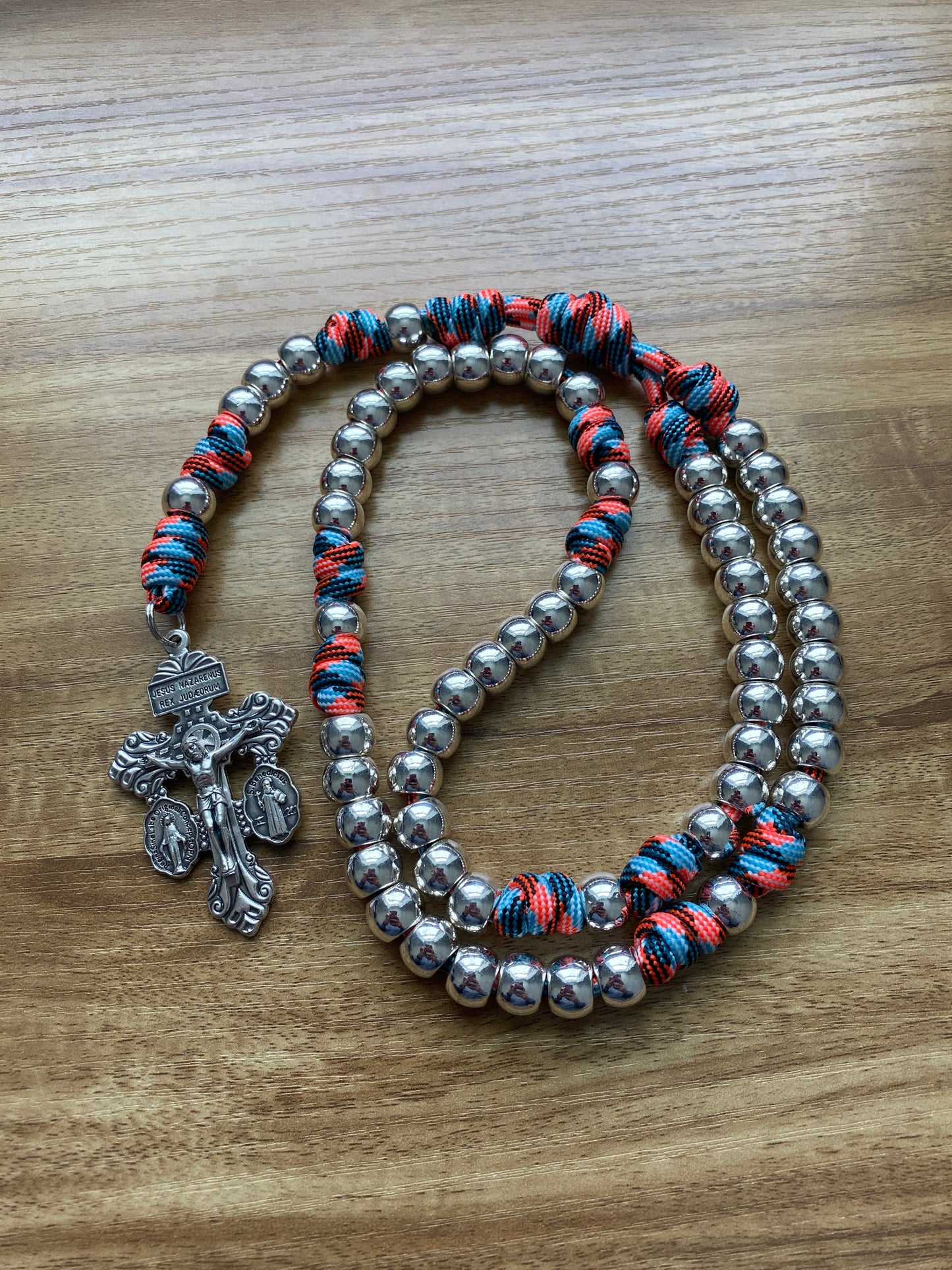 Paracord Rosary - Silver and Glow in the Dark - Metal Beads