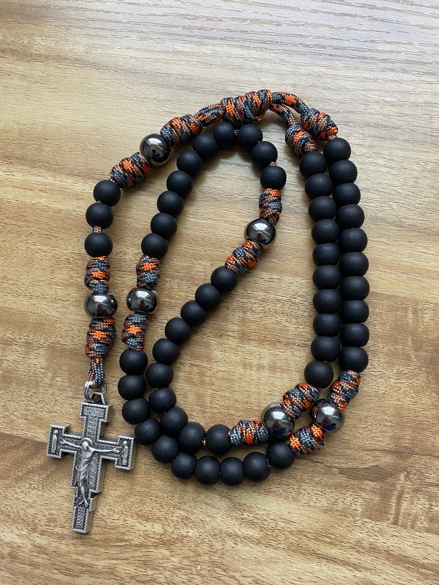 Paracord Rosary - Orange Camo - Acrylic Beads