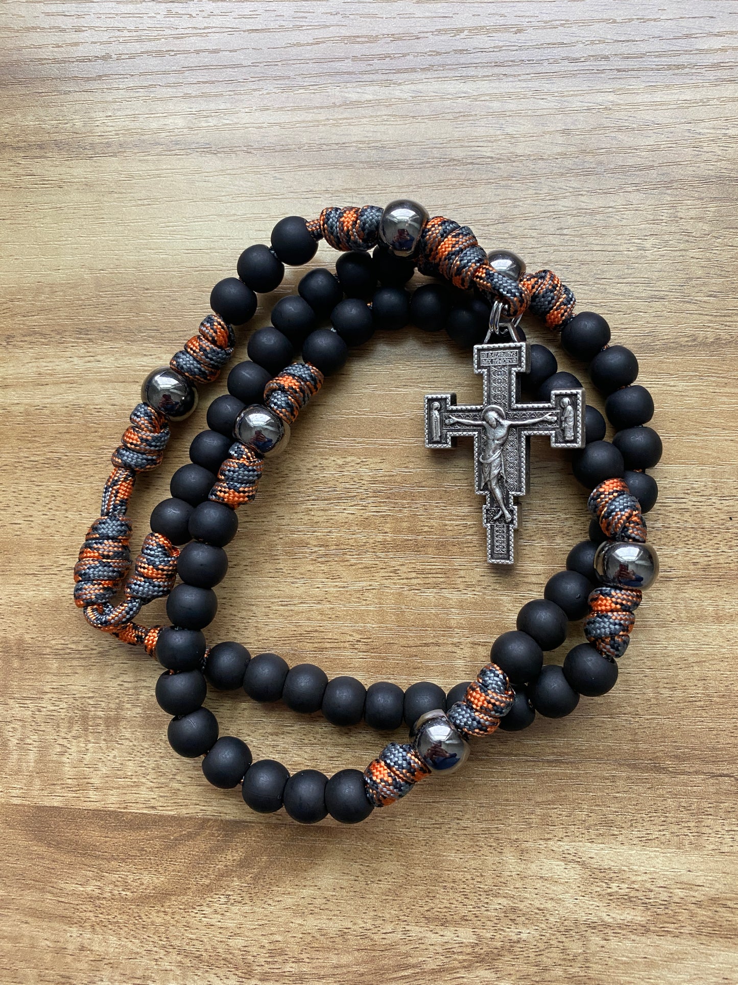 Paracord Rosary - Orange Camo - Acrylic Beads