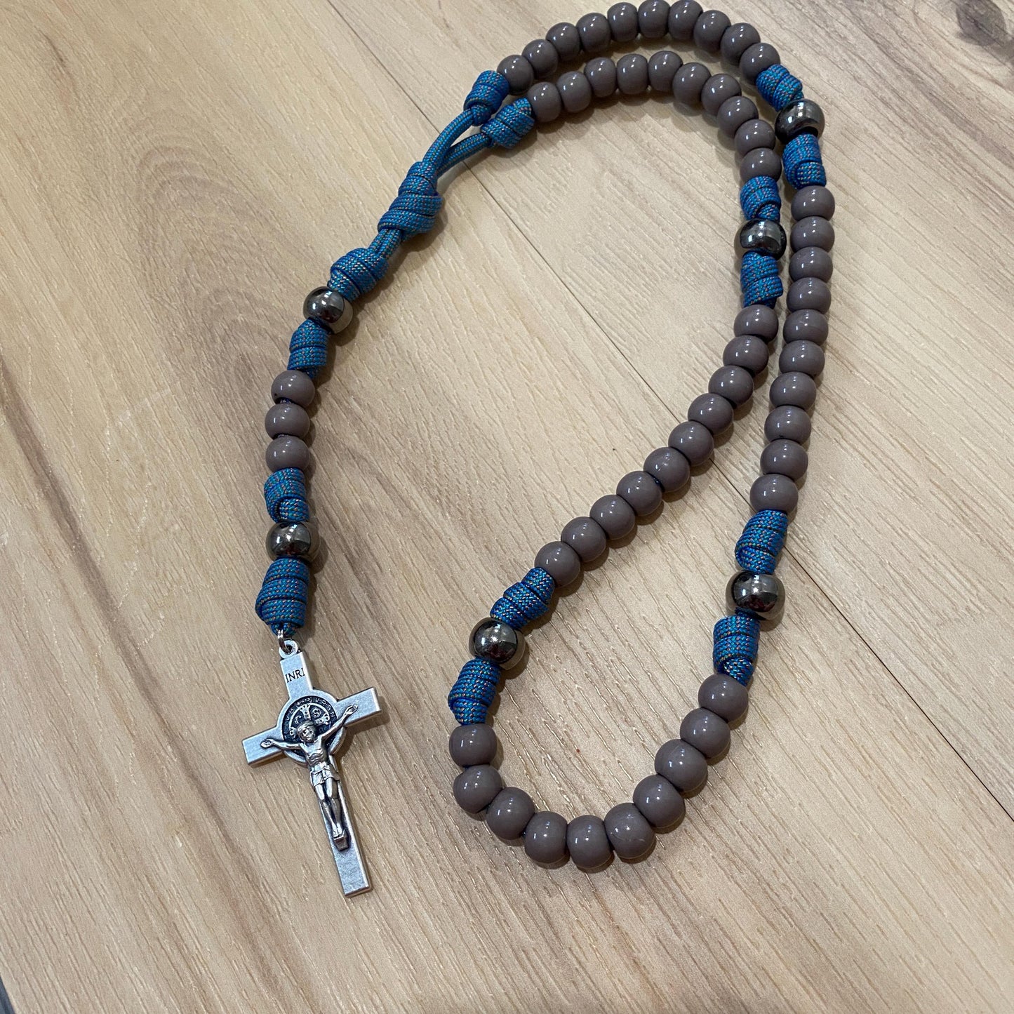 Paracord Rosary - Multi color blue and grey beads - acrylic beads